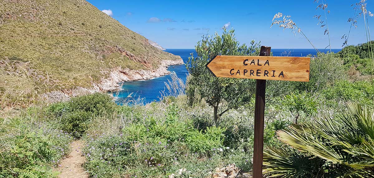 Op naar de eerste baai, Cala Capreria
